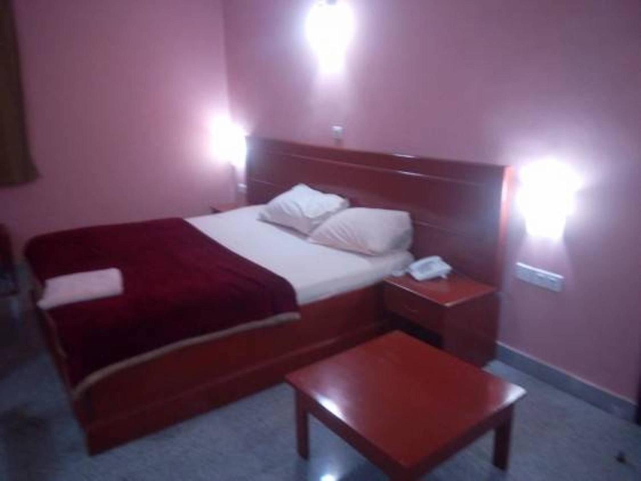 Hotel Newcastle Lagos Exterior photo